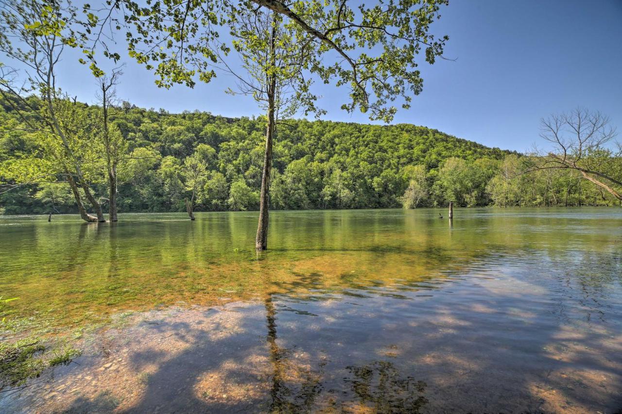 Lavish Branson Escape With Resort And Lake Access エクステリア 写真